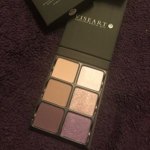 BNIB✨Viseart Theory Amethyst Palette